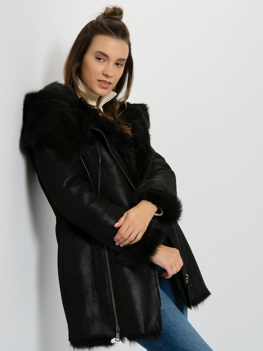 Emirgan hooded Toscana coat, full-length look