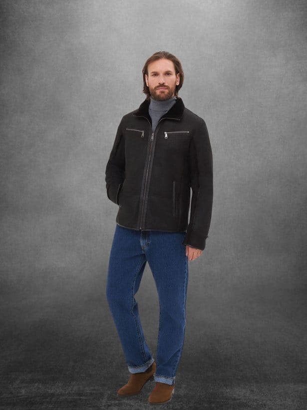 Göztepe Merino zip jacket, full-length look