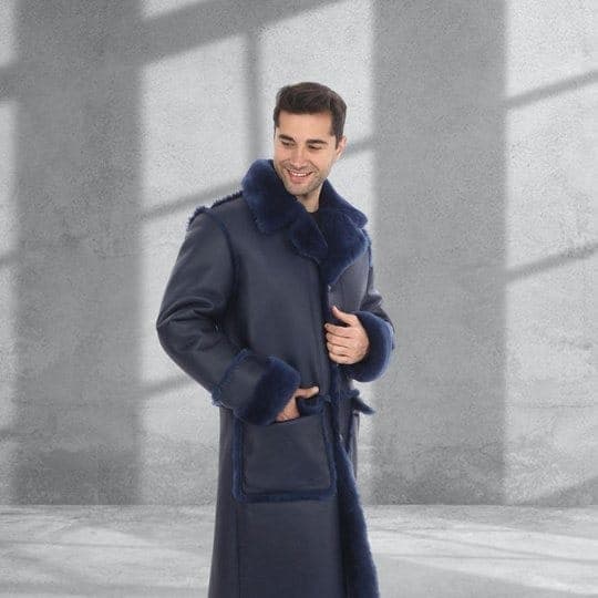 Arnavutköy shearling coat, detail