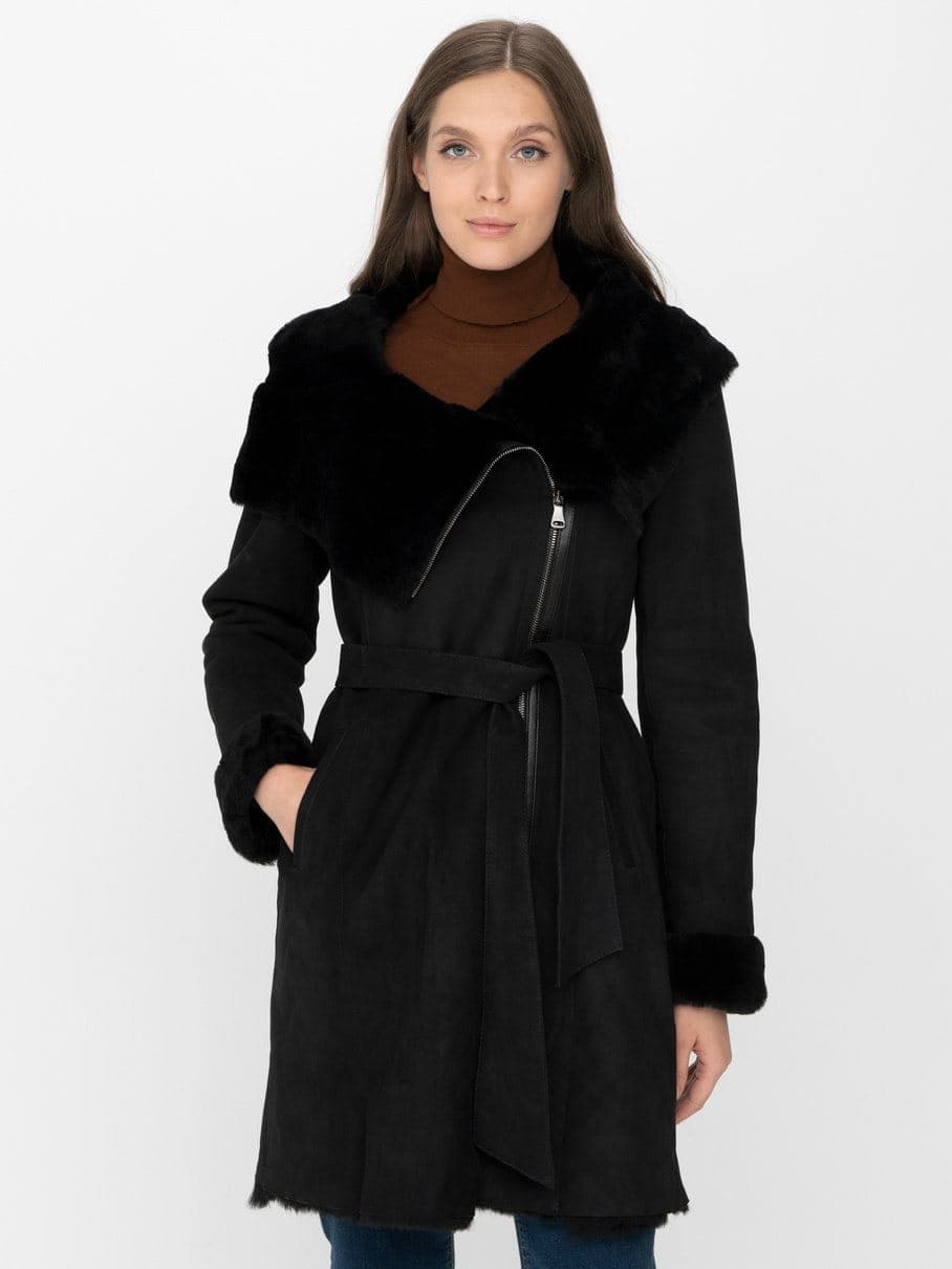 Beylerbeyi hooded shearling coat, front view