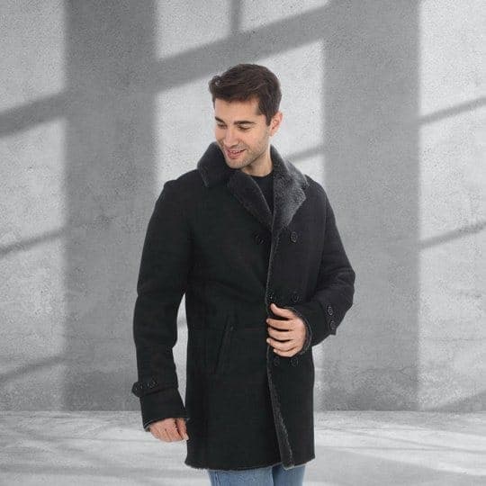 Sarıyer double-breasted shearling coat, worn open